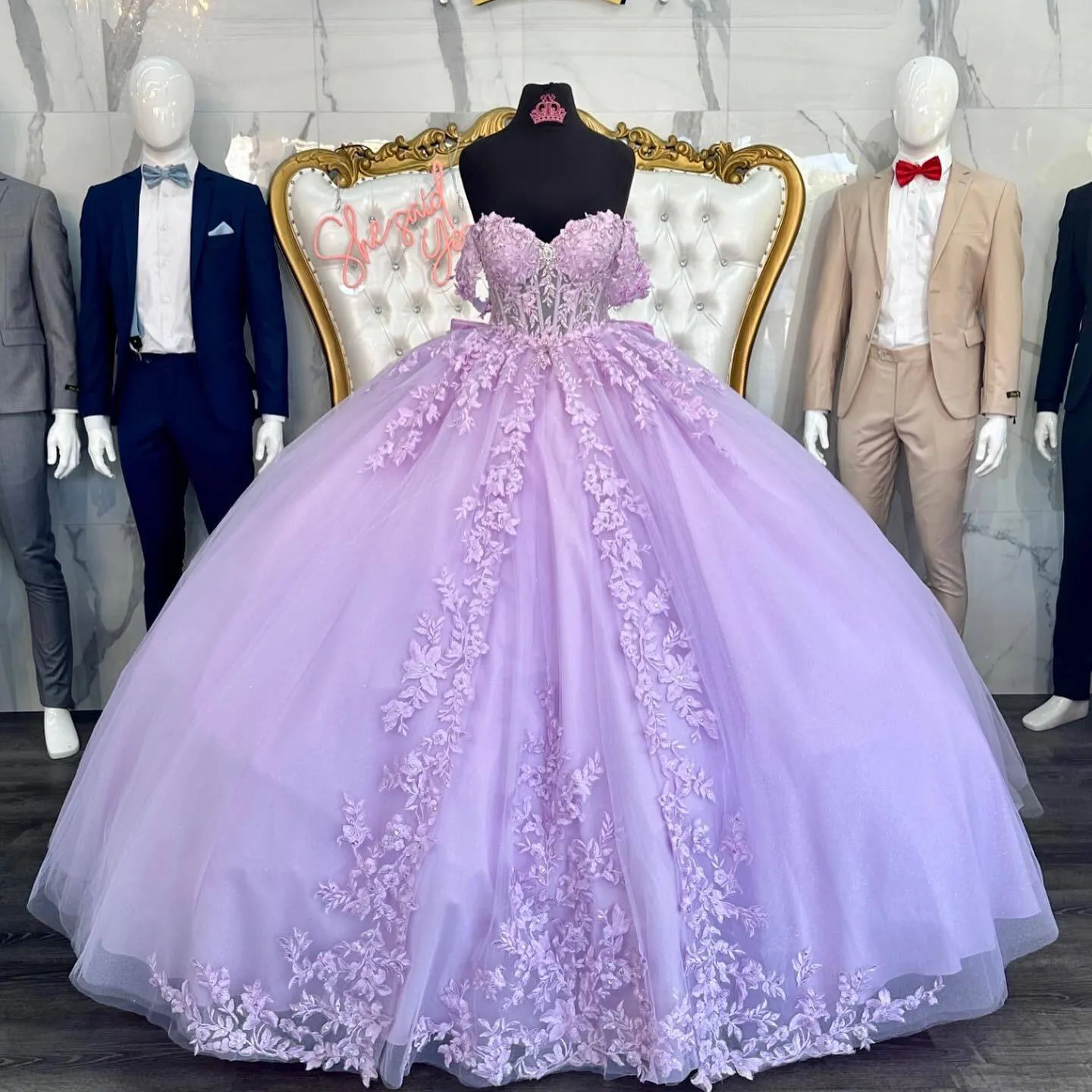 Сиреневые платья Quinceanera с бантом, принцесса с открытыми плечами, 2024, кружевное платье с аппликацией и шнуровкой, платье de 15 anos quinceanera azul