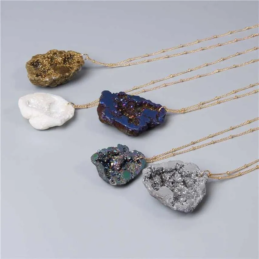 2020 Nouvelle mode irrégulière pierre naturelle pendentif colliers blanc gris arc-en-ciel Multi Spar Quartz druzy cristaux collier bijoux 213W