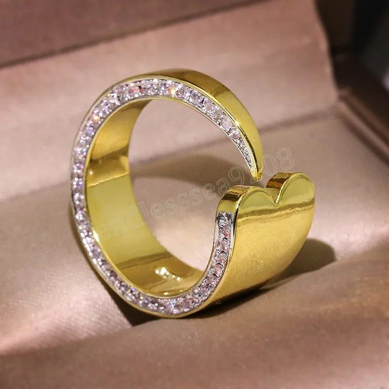 Kadın mücevher hediyesi için ayarlanabilir parlak tasarım açılış halkası ile şık kalp yüzüğü