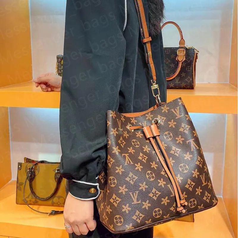 Louis vuitton travel bag dhgate sale