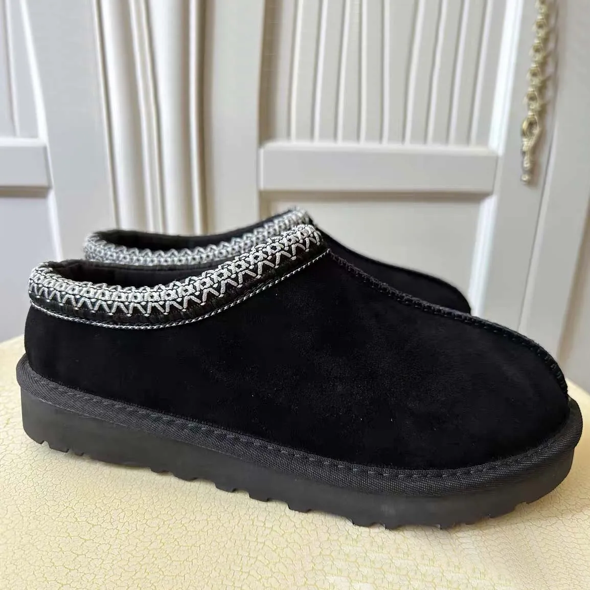 Tasman Slippers, Taz, semillas de mostaza, zapatillas de castaño, piel de oveja, botas de plataforma de diseñador clásica, deslizamientos de invierno, gamuza 35-44