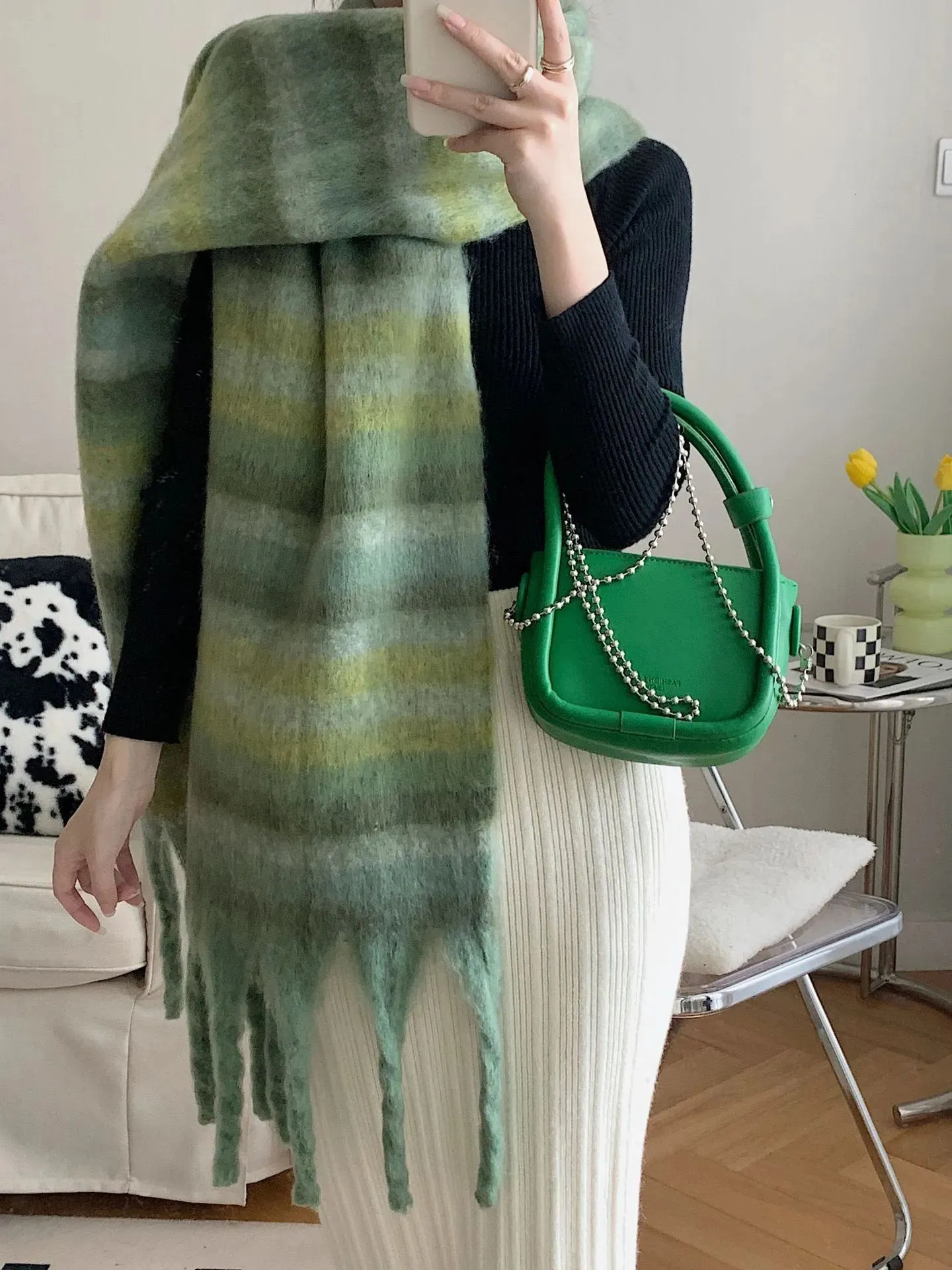 Scarves Winter Striped Imitation Cashmere Thick Scarf with Contrast Color Womens Warm Long Fringed Shawl Dualuse Foulard 231007