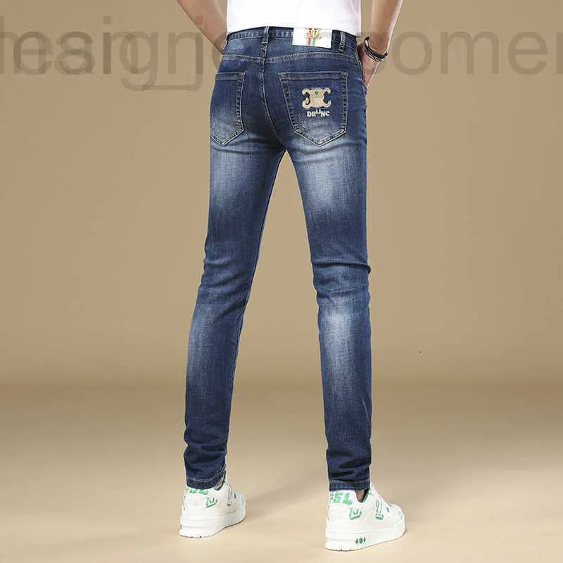 Jeans para hombres Diseñador Diseñador Primavera Nueva Insignia Marca de moda europea Pantalones ajustados Pantalones elásticos WGBG 0OAI
