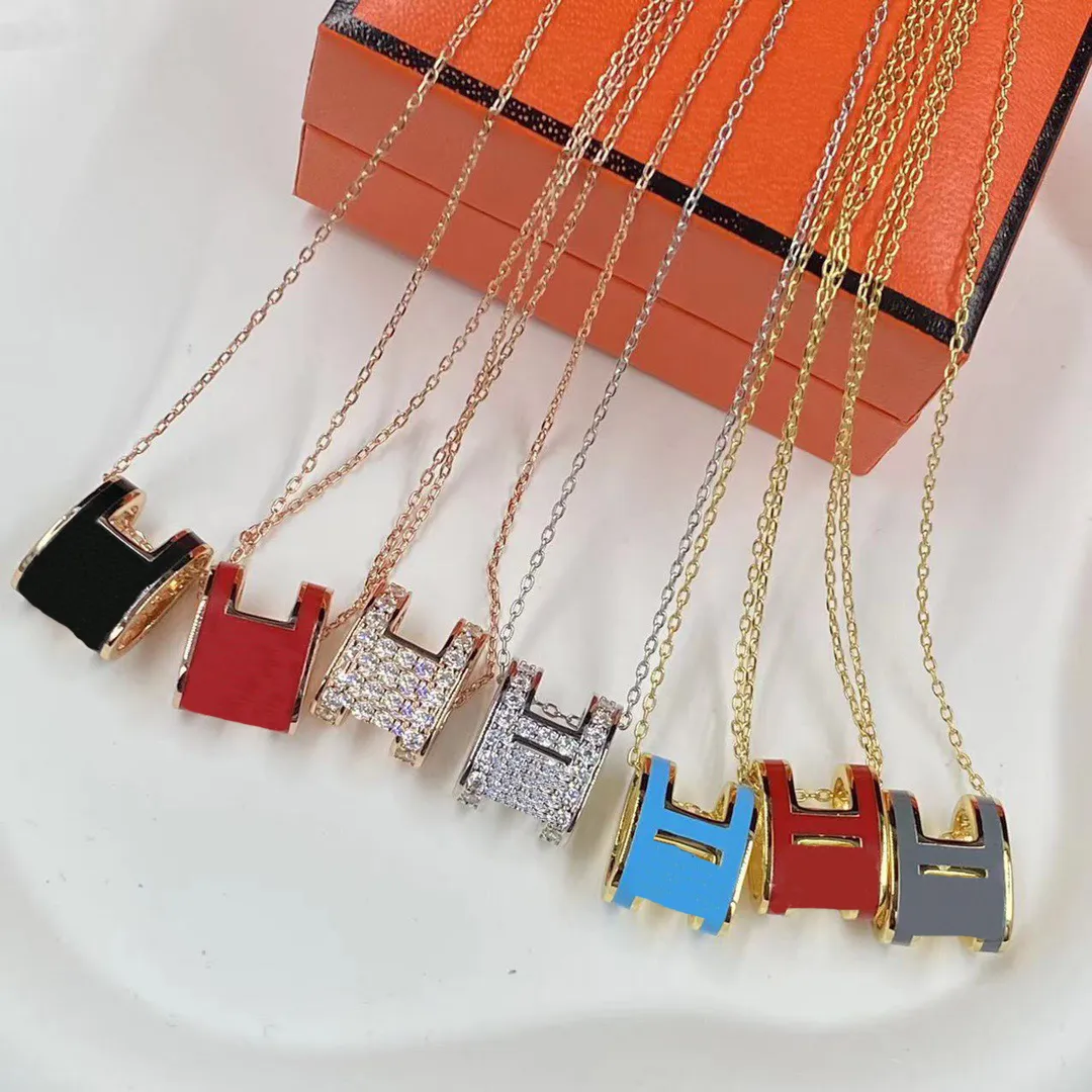 Mode Luxus Halskette Marke 18K Gold Schmuck Anhänger Halskette Titanstahl farblose Frauen Designer Halskette Geschenk