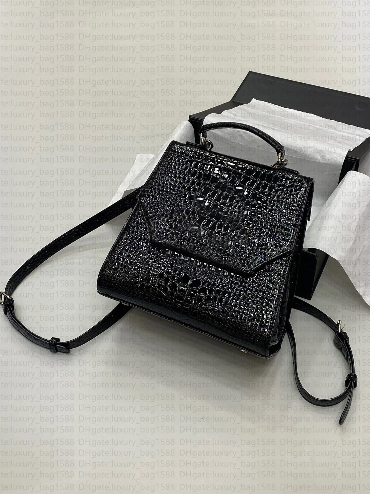 Crocodile leather women mini shoulder crossbody bag with shiny leather metal cross pattern luxury designer bag