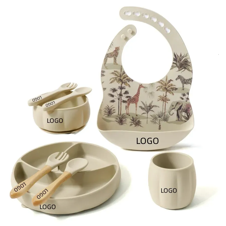 Copos Pratos Utensílios Nome Personalizado Grátis 8 PCS Conjunto de Alimentação de Bebê Babador À Prova D 'Água Crianças Otário Tigela Pratos Prato Copo Colher Garfo Crianças Talheres 231007