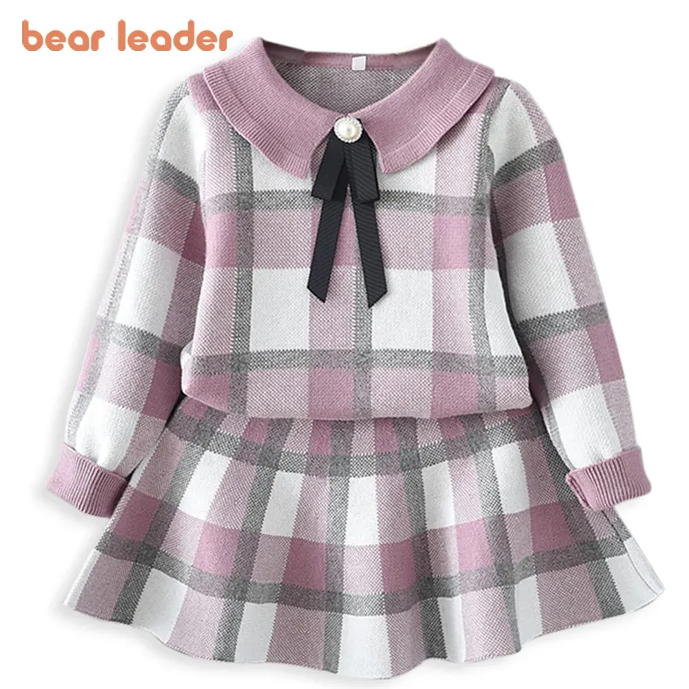 Jurken voor meisjes Bear Leader Winter Gebreide jurk voor babymeisjes Warme herfst Peuter Meisjes Trui met ruches aan de mouwen Kleding Outfits Kant 231007