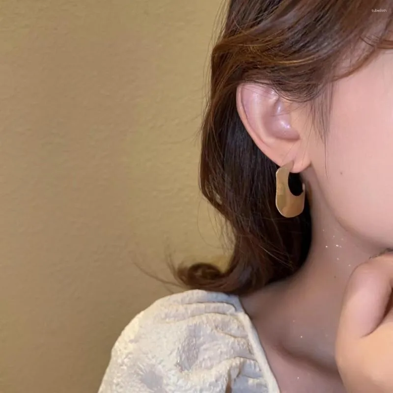Boucles d'oreilles en alliage Simple pour femmes, couleur or argent, vagues brossées, accessoires de bijoux, métal géométrique