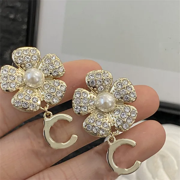 Designer boucle d'oreille charme Stud lettre C femmes cerceau boucle d'oreille bijoux de fête or Ohrringe femme cadeau CCity gland longue chaîne Orecchini 34