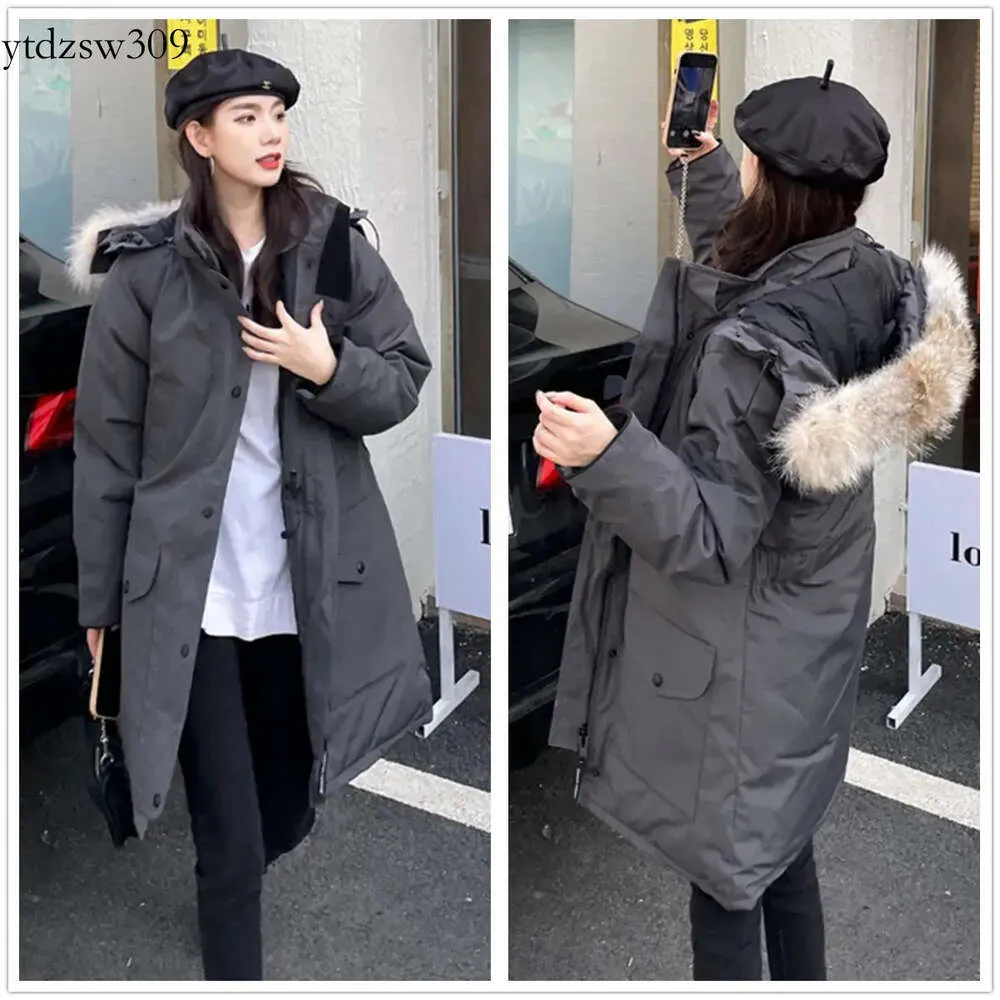 Winter Down Jackets Hoodie Real Wolf Fur Holder Womens Jacket Zipper Windproof and Waterproof Coat Warm Coats Women Outdoor Parka