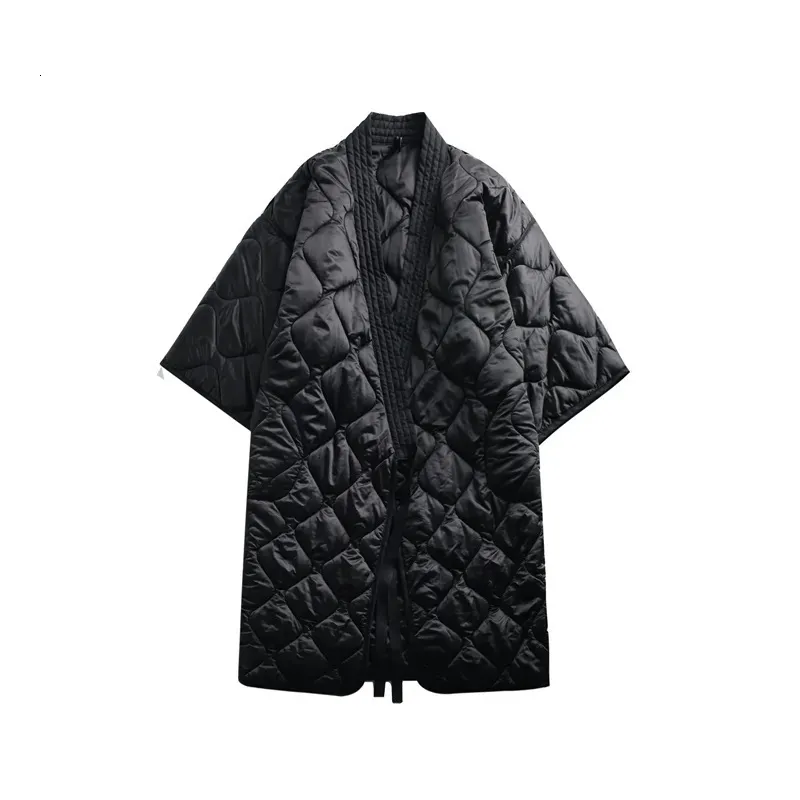 Parkas en duvet pour femmes noir foncé hiver japonais Kimono bretelles Robe hiver chaud épais ample Long coton manteau veste femme tempérament Parkas 231007