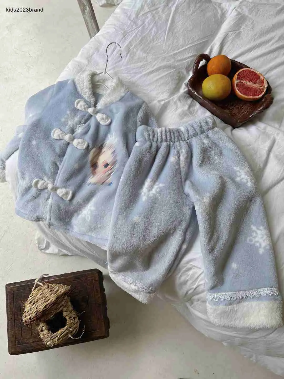 Pyjamas pour fille et garçon mode vêtements de nuit pour bébé vêtements de nuit pour enfants de haute qualité taille 100-150 CM 2 pièces haut et pantalon imprimés de dessin animé Oct05