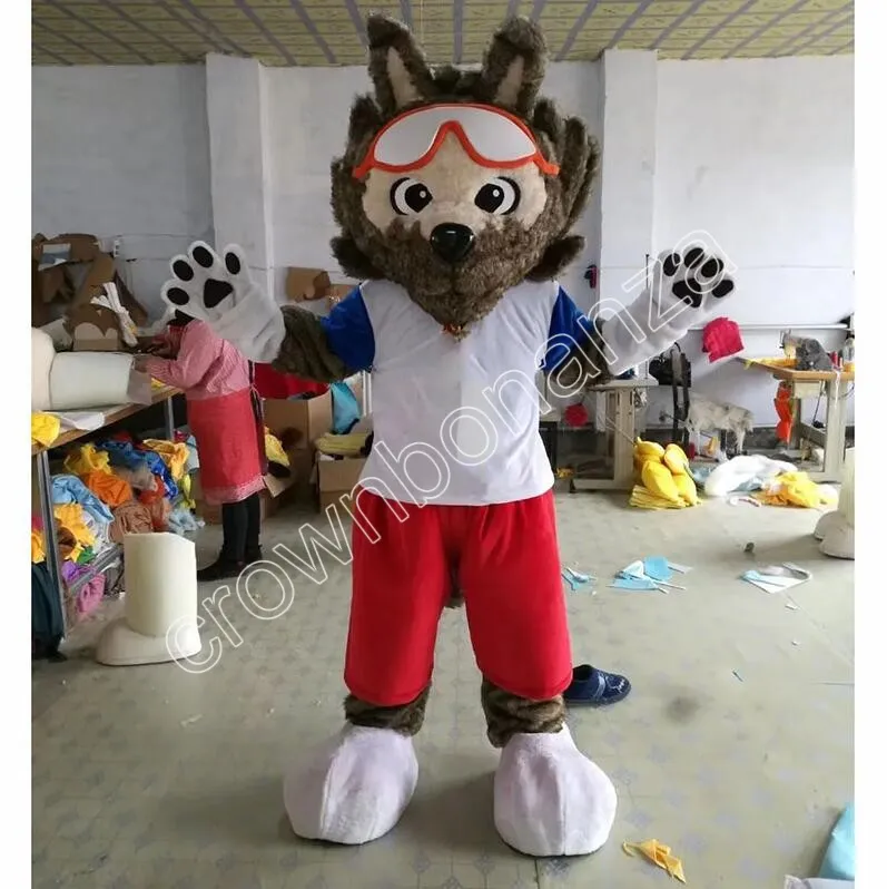 2024 football wolf Mascot Costumes Halloween Cartoon Character Outfit Suit Xmas Outdoor Party Outfit Unisex Promotional Advertising Clothings