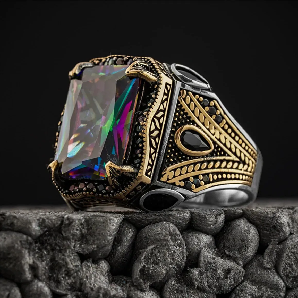 Trouwringen Retro Handgemaakte Turkse Zegelringen Voor Mannen Oud Zilver Kleur Gesneden Eagle Ring Mystic Zirkoon Inlay Punk Motor Biker Ring 231007