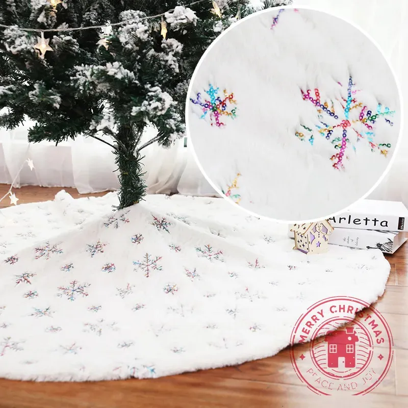 Christmas Decorations White Christmas Tree Skirt Plush Gold Silver Beaded Embroidered Trees Carpet Merry Christmas Decorations Ornament Year Decor 231006