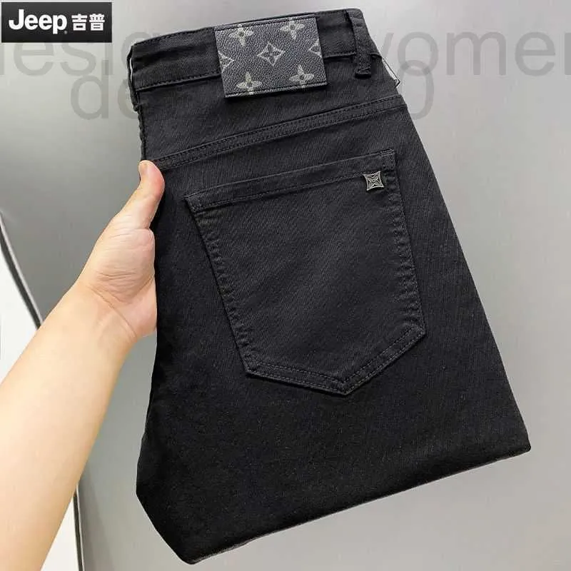 Jeans pour hommes Jeans noirs de créateur, leggings élastiques ajustés pour hommes, automne et hiver nouvelle marque à la mode polyvalente petit pantalon droit ETUN 81LO