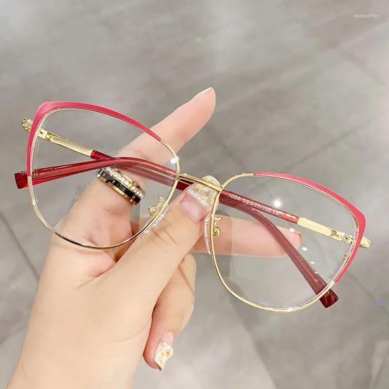 نظارة شمسية إطارات Cat Eye Eye Anti-Plue Classes Men Women Metal Eyeglass Frame