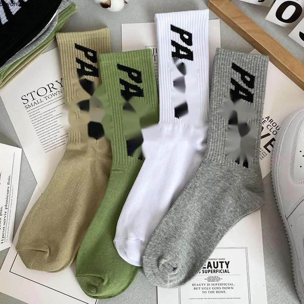 Qu9p Socks Hosiery Basketball Socks Men's Summer Stockingsトレンド黒と白のソリッドコットンスウェット吸収ハイウエスト女性トップスポーツ