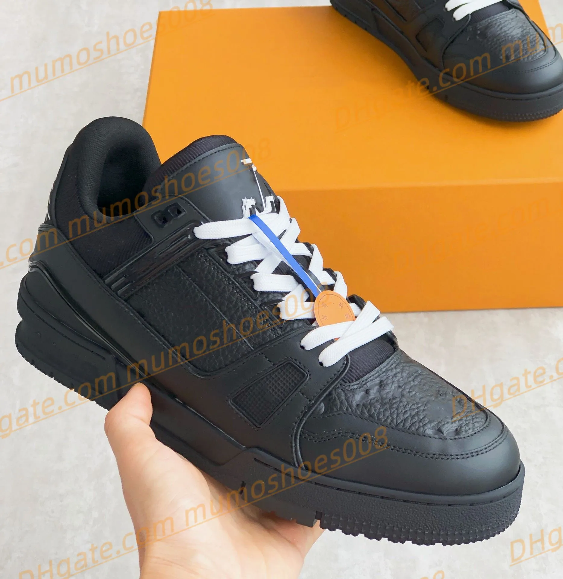 DHgate.com:Designer sneakers Men Virgil Trainers Causal