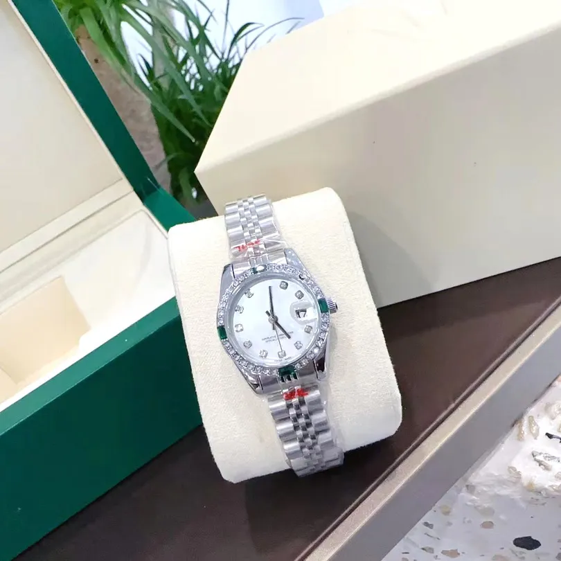 Orologio Da Uomo Di Lusso Con Cristalli E Numeri Romani - Cassa In Acciaio Inox, Quadrante Colorato, Bracciale In Acciaio (Argento Rosso)