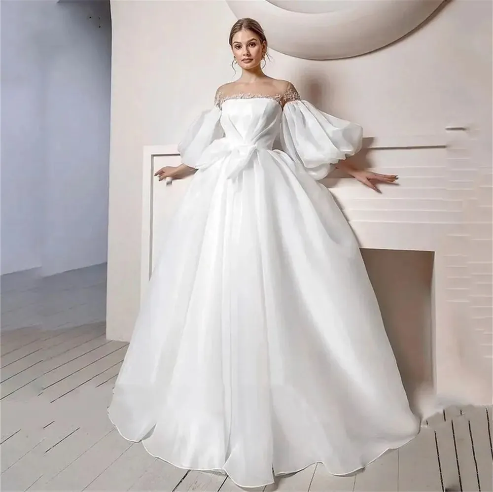 Vestidos De Bodas De Manga Larga: Elegante Vestido De Novia Con