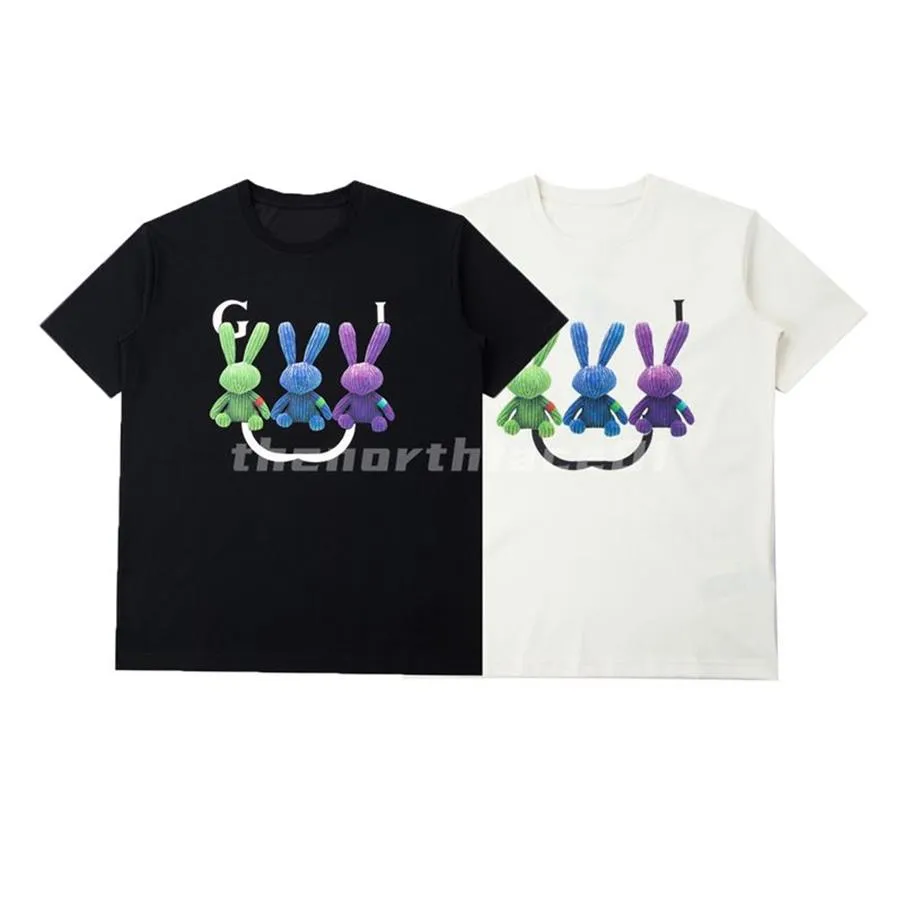 Lyxmodemärke herrar t-shirt tre små kaniner brev tryck sommar kort hylsa rund hals lös t-shirt casual topp svart 255l
