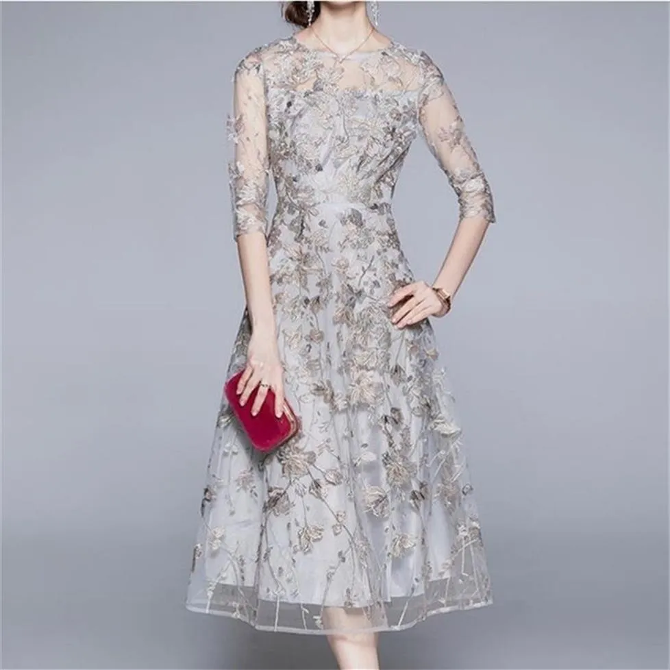 Moda pista verão midi vestido feminino manga curta lindo malha flor bordado uma linha elegante vestidos de festa 2106032989