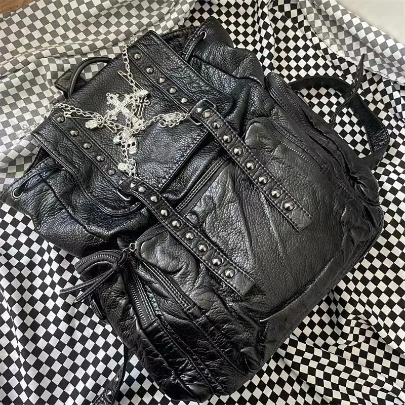 charm studs chain leather backpack 地雷 charm studs chain leather backpack 地雷