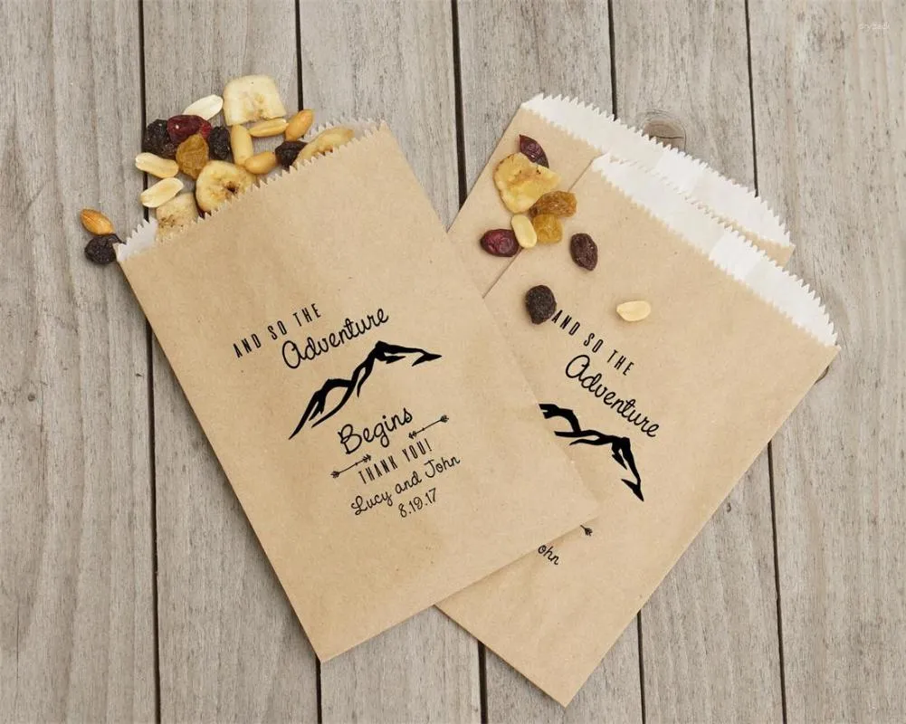 Present Wrap Set av 50 Trail Mix Favor -väskor Rustik bröllopssäckar Barn Tack Kraftpapper - Personligt fodrat fett