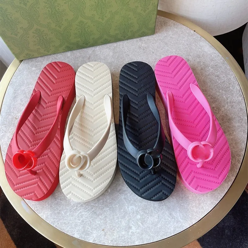 Womens Beach Sandals: Flat Thong Sandals For Summer Comfortable