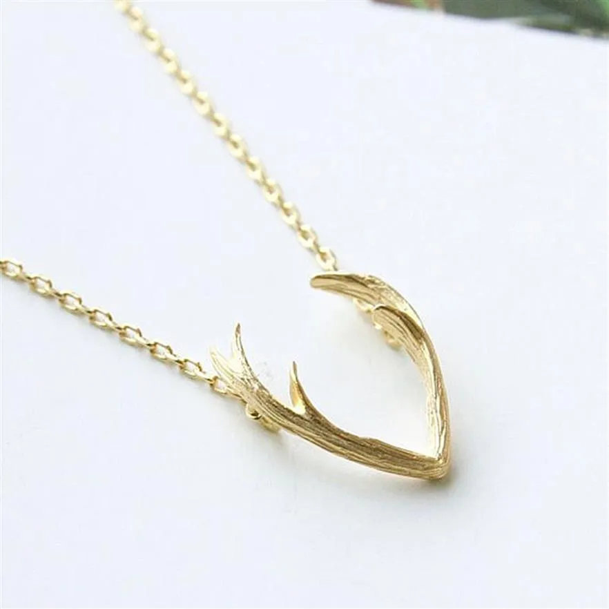 10pc Deer Horn Geweih Halskette Schmuck Elegante Horn Anhänger Halskette Frauen Einfache Kette Anhänger Halsketten Hochzeit Weihnachten Gifts233E