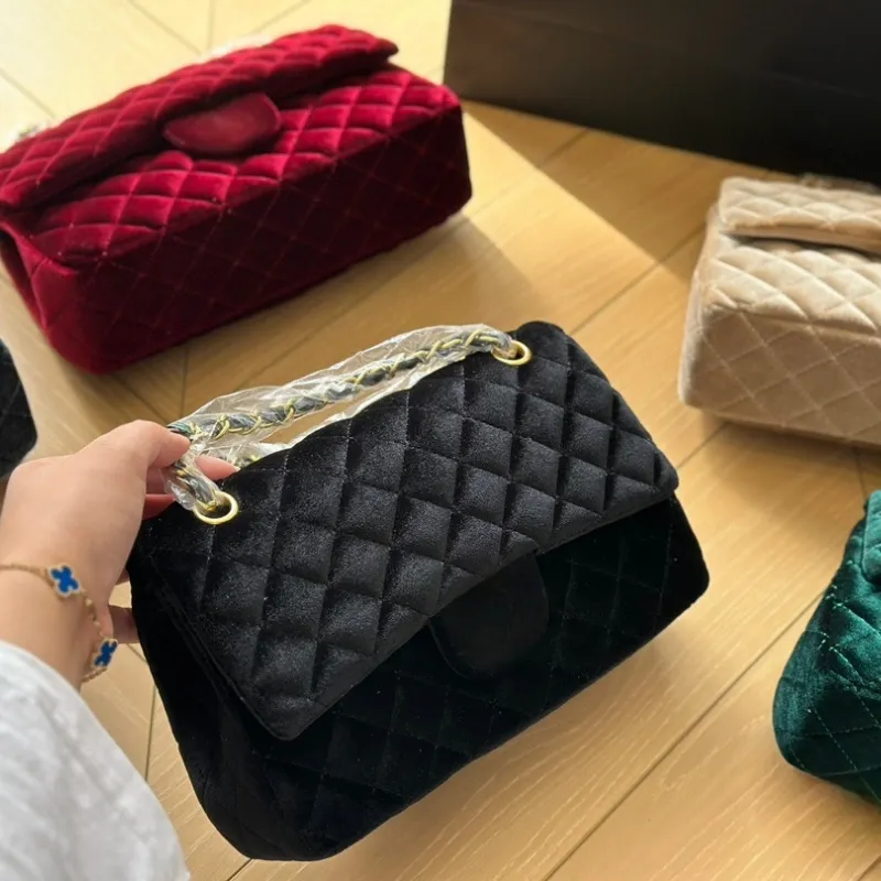 Designer-Tasche, Handtasche aus Kanalsamt, Damen-Umhängetasche, Kettentasche, modische Umhängetasche 25 cm