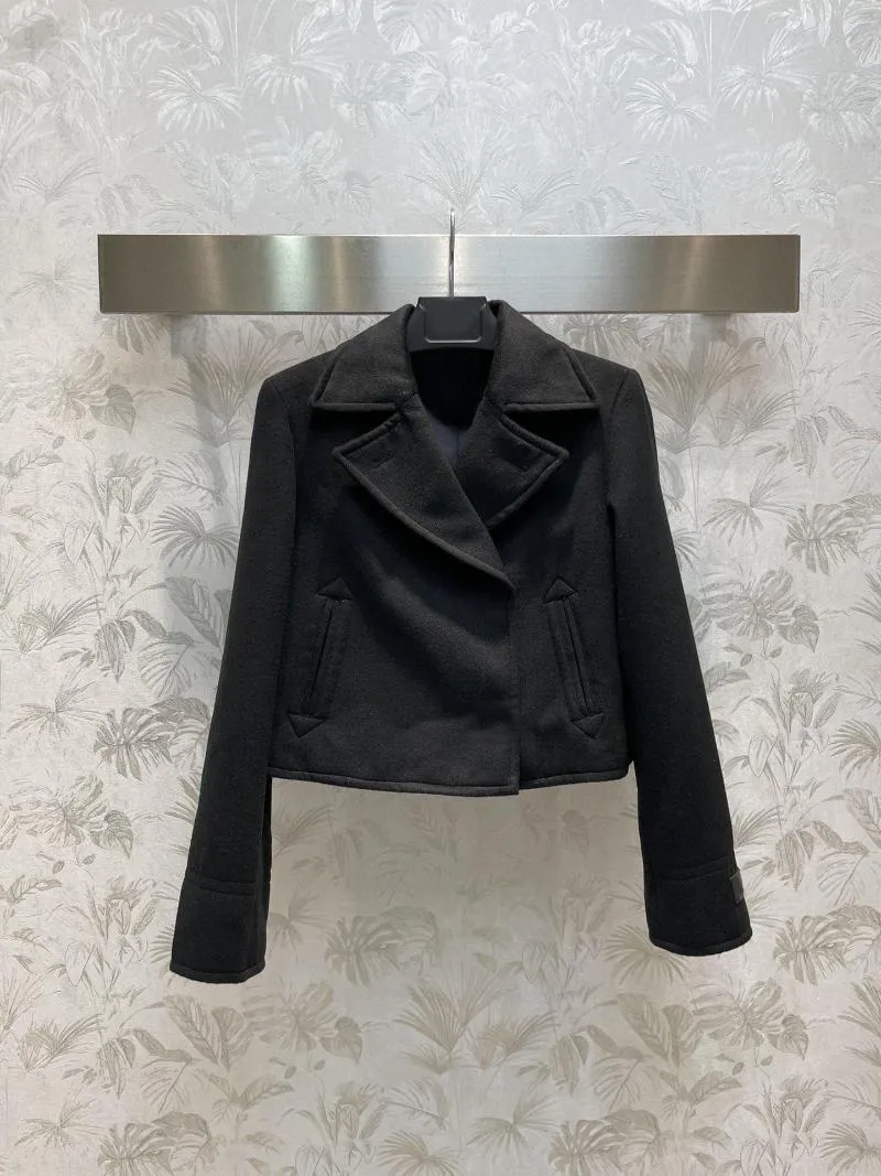 Women's Jackets Suit Collar Short Coat Three-dimensional Silhouette Cut Version Of The Upper Body Easily Hide Meat And Thin9.9