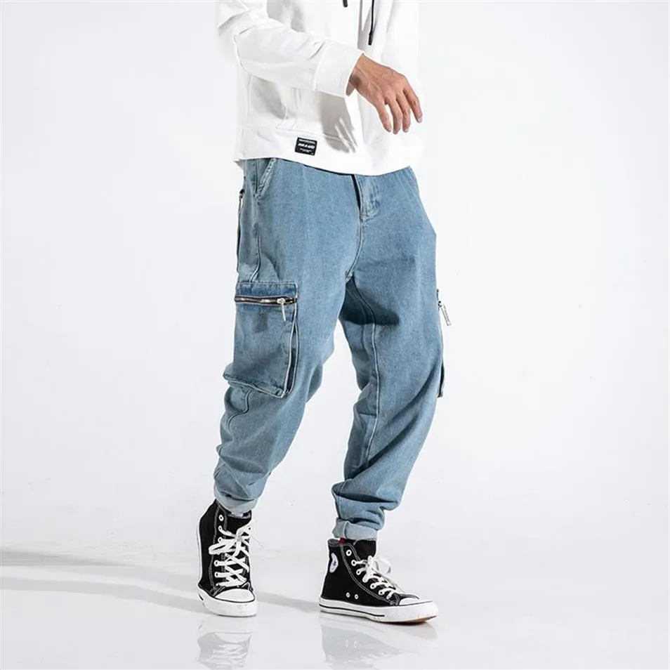 Moda erkek kot pantolon yüksek kalite gevşek uygun büyük cep denim kargo pantolon homme sokak kıyafeti hip hop geniş bacak pantolon212i