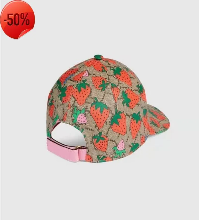 Classic Letter Strawberry print baseball cap Women Famous Cotton Adjustable Skull Sport Golf Ball caps Curved high quality cactus 4080909