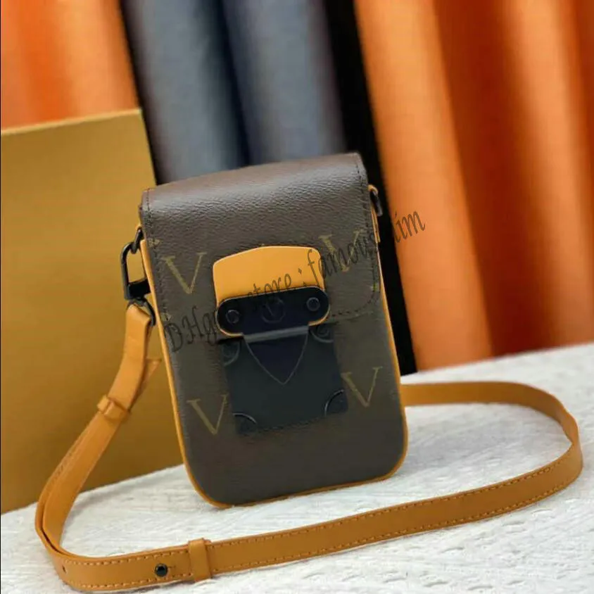 Famous designer purses new arrivals