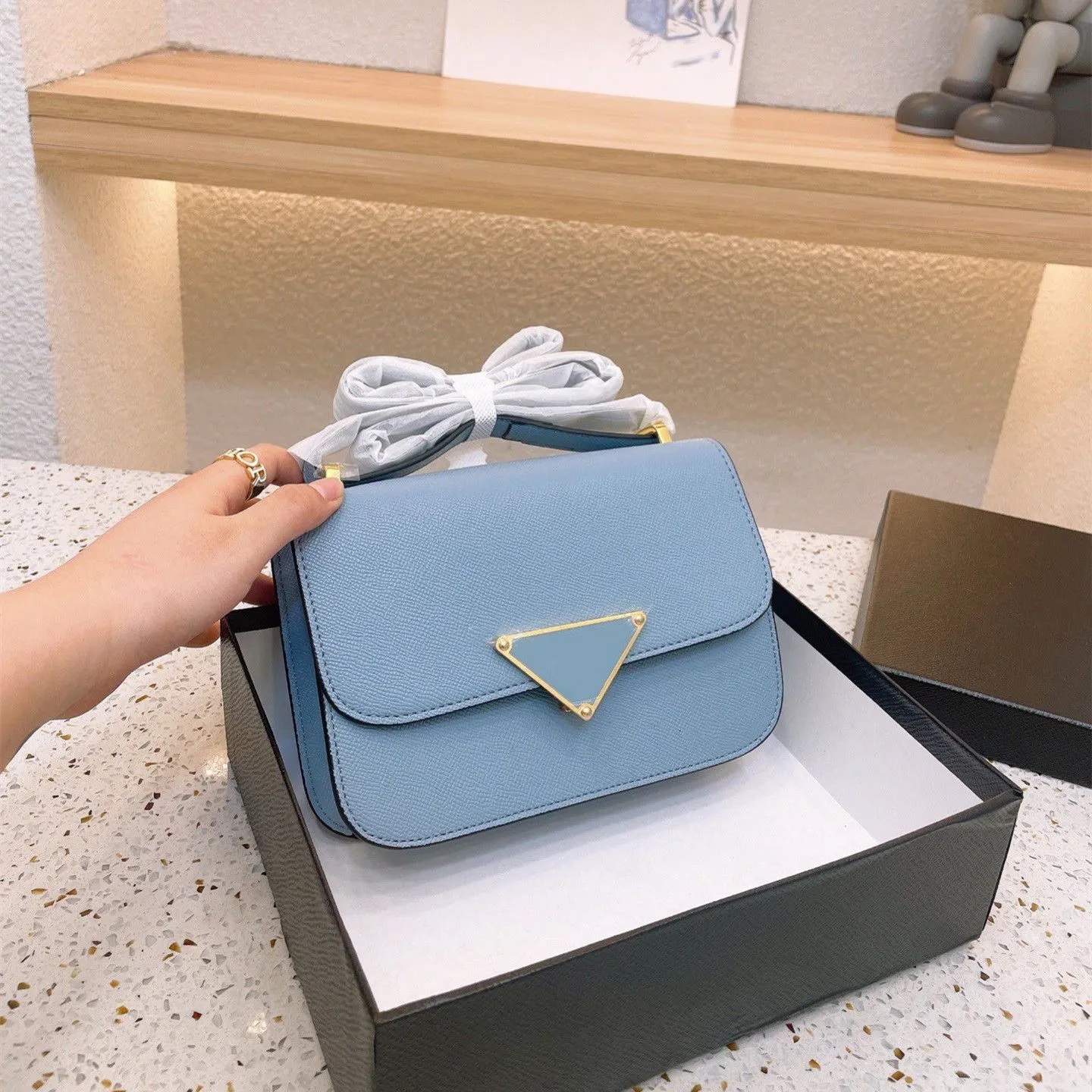 2024 Saffiano Designer bag Pillow Tabby shoulder bag crossbody Luxurys fashion Genuine Leather womens Cross body Bags soft leather purses totes