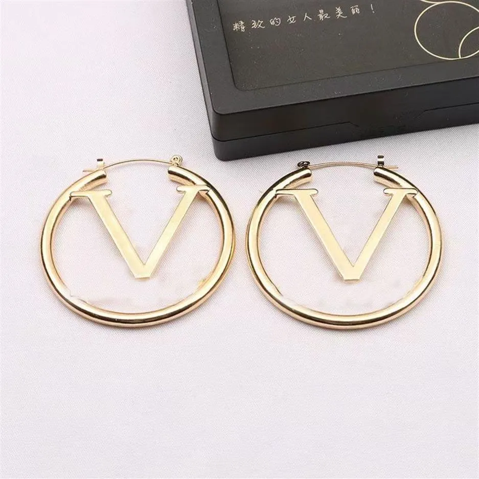 طبقات الأزياء Gold Silver Earns Letters Drains Drop Hoop Opring Earring Buds for Women Girls Wedding Party Modelr Designer 239s