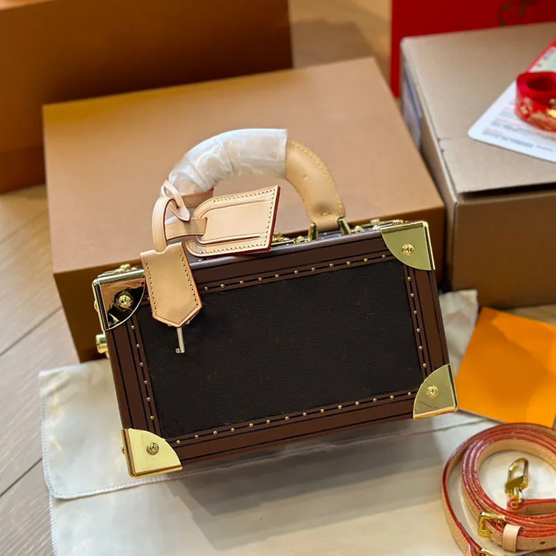 トレナーボックスクロスボディバッグ古い花のハンドバッグ財布レザーストラップファッションレターS-ロックキャッチ女性ショルダーバッグデザイナーストレージボックス22cm