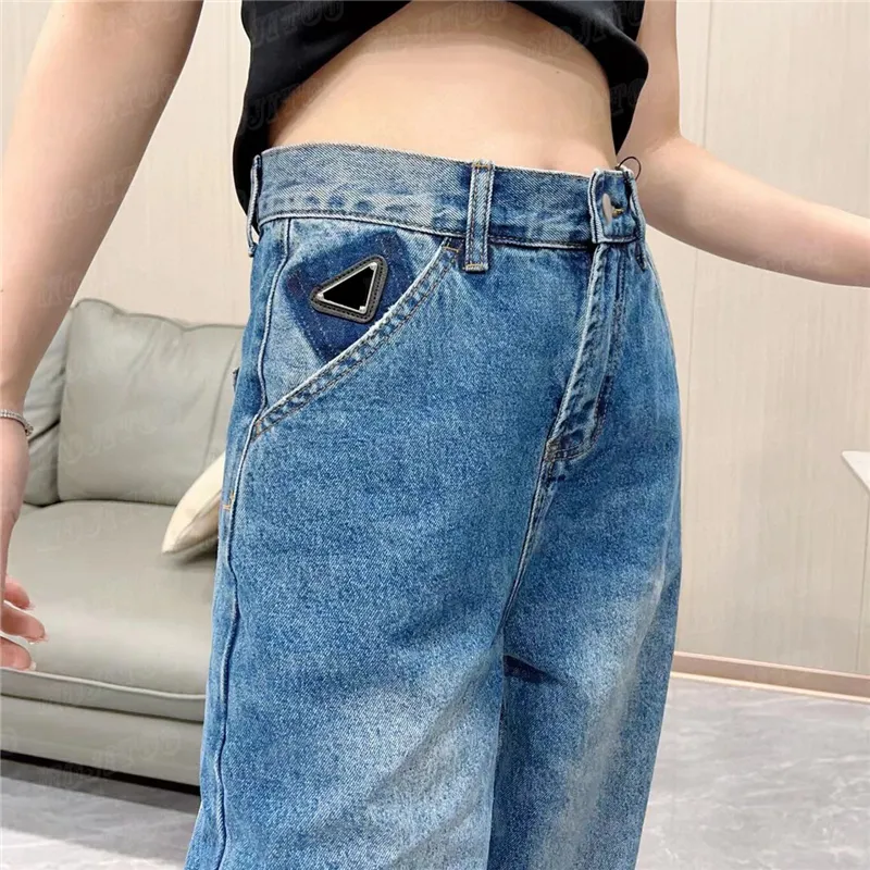 Metal Badge Denim Pants For Women Design Back Embroidered Letter Jeans High Street Straight Leg Trousers