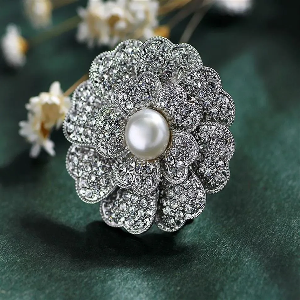 Spilla a forma di fiore con strass perla vintage Spilla in lega di argento placcato con diametro finto per abito da festa in costume da sposa Pin regalo 270O