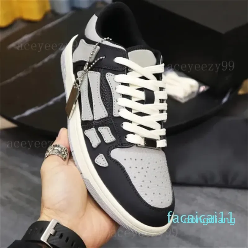 Baskets basses Patchwork en cuir os appliqué supérieur noir blanc gris chaussures de planche à la mode décontracté respirant maille chaussures de course