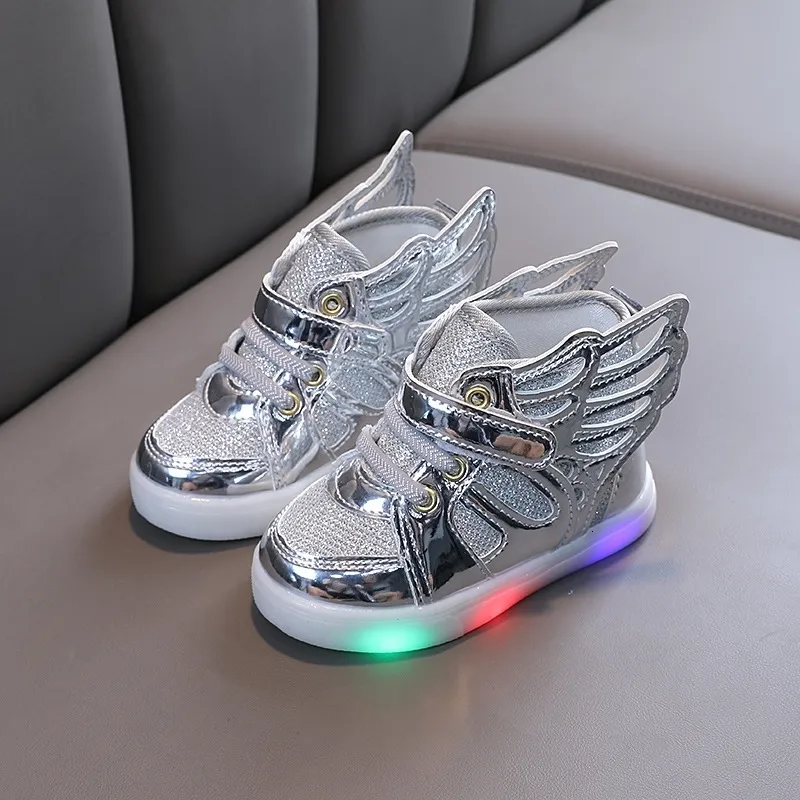 Sneakers Wings Children Shoes Fashion Spring Autumn Glow Flashing LED Shoe Kids Korean Style Baby Boys Girls Sports 231007