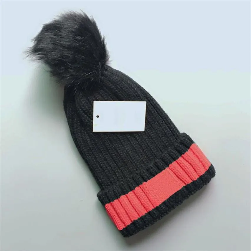 Fashions Kış Beanies Paps Hats için Şapkalar Erkekler Ebeveyn Çocuk Bonnet Gerçek Raccoon Kürk Ponponları Sıcak Kız Çocuklar Kap Snapback2279