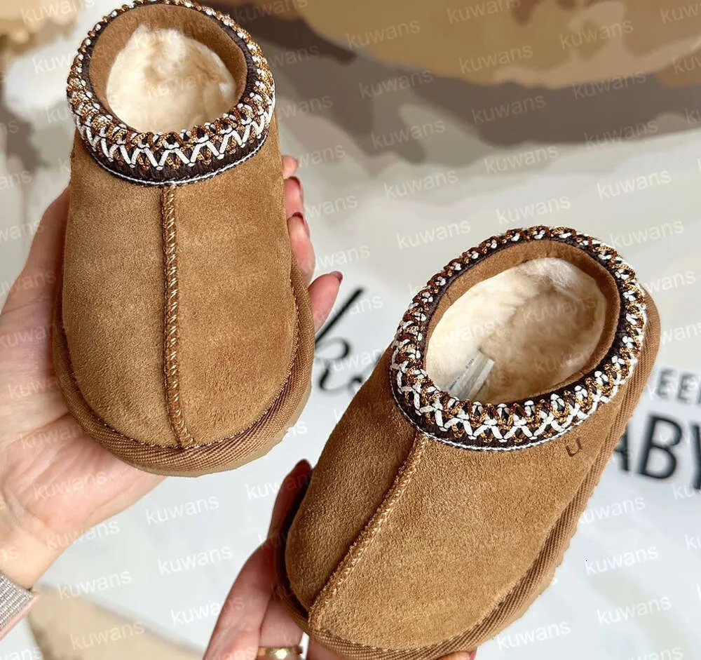 Chaussons Tasman II pour tout-petits Tazz Chaussures pour bébé Enfants Claquettes en fourrure de châtaigne Peau de mouton Shearling Classique Ultra Mini Botte Mules d'hiver à enfiler Laine Little Big99855 5 1