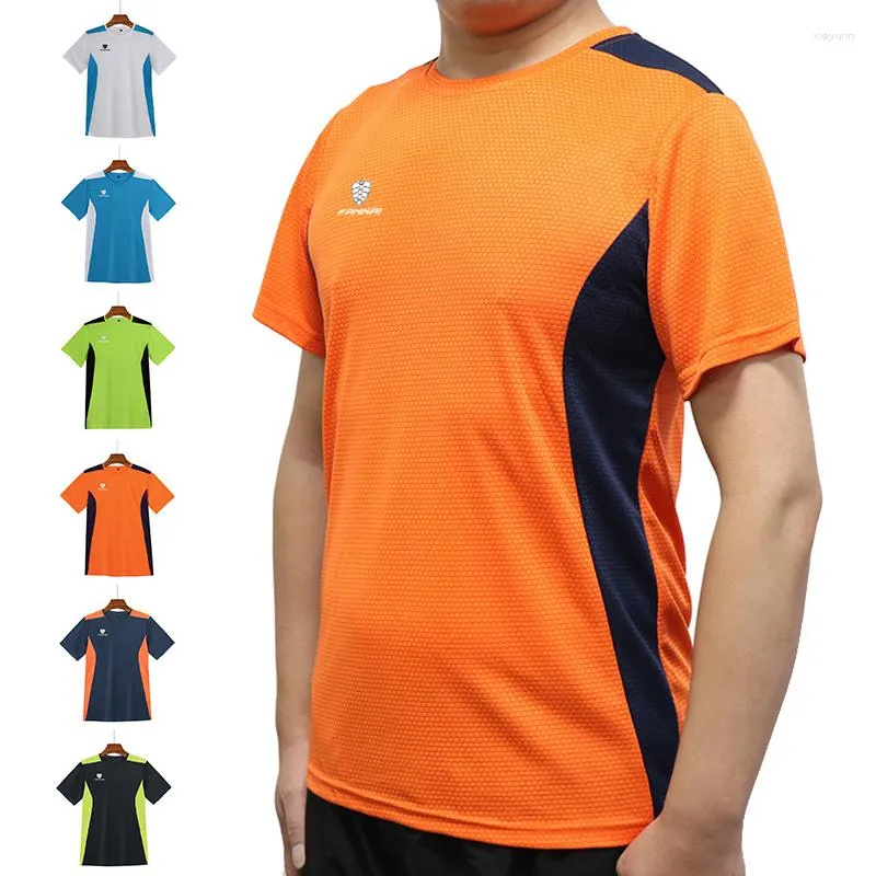 Homens camisetas Homens Marca Esporte T-shirt Musculação Respirável Casual Masculino Manga Curta Plus Size Homem Roupas Running Tops 4XL