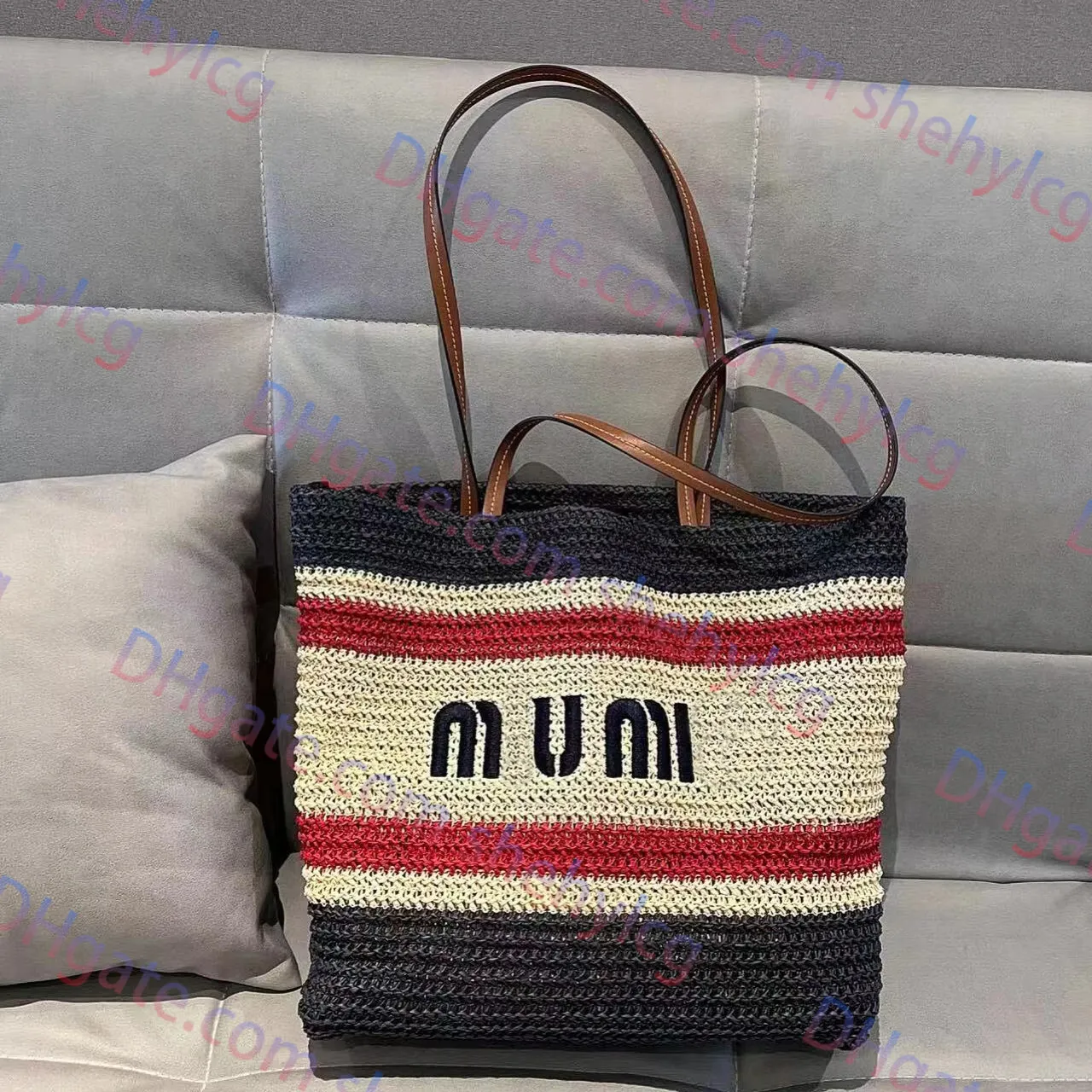 Topp märkesdesigner Straw Bags Summer Beach Travel Shopping Påsar Korg ihålig ut vävda bokstäver axelväskor varmt kapacitet läderhandtag casual semester totes