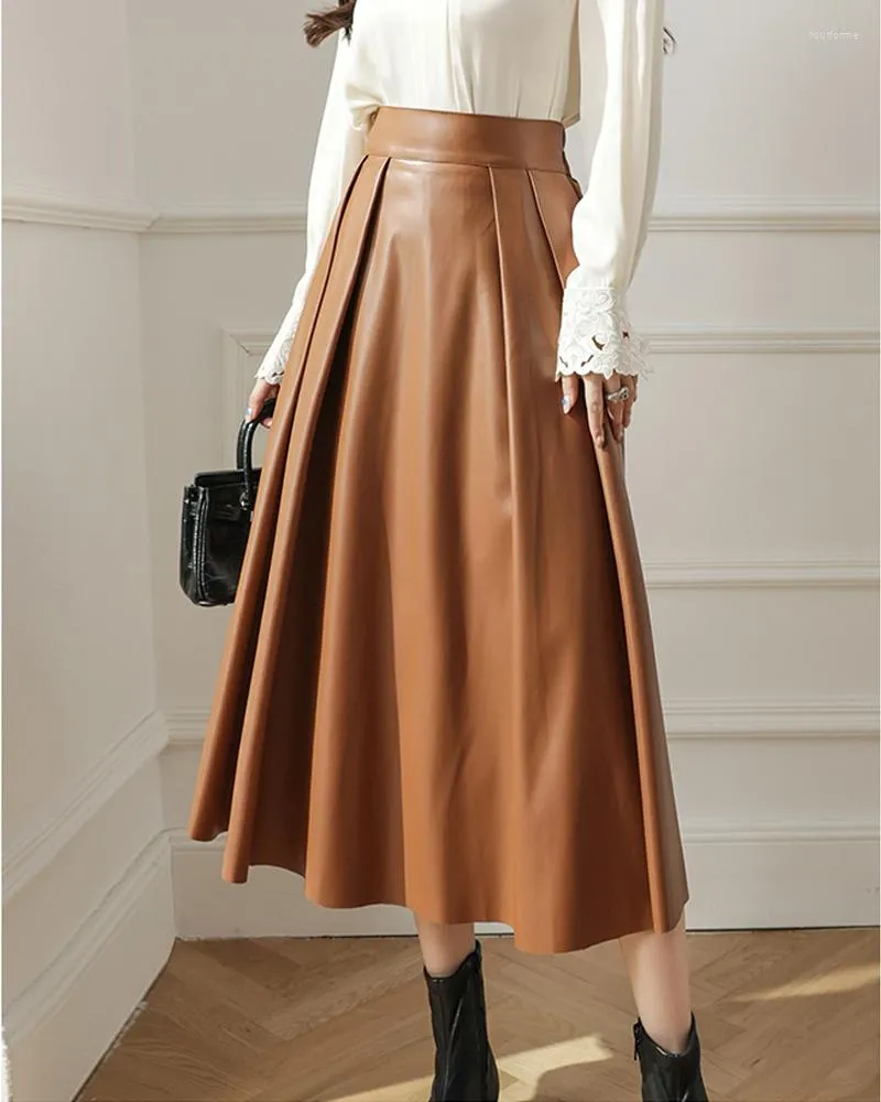 Kjolar hög midja veckad u-läder kjol kvinnors höst och vinter koreansk stil lös mode elegant avslappnad mellanlängd