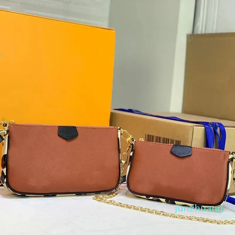 محفظة حقيبة اليد المتقاطعة محفظة متعددة الملحقات Pochette 3pcs مجموعة من الجلد المنقوش الفهد المطبوع قابلاً قابلاً للتعديل