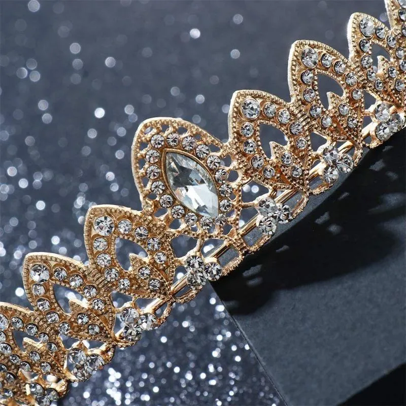 Haarspeldjes Vrouwen Prom Hoofdband Kristal Zilver Kleur Strass Legering Kroon Hoofddeksels Bruids Tiara Ornamenten